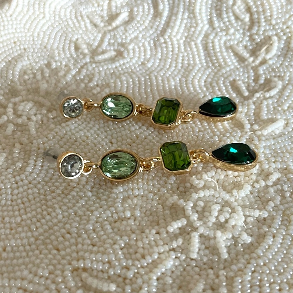 ✨Anthropologie Loughlyn Earrings - Picture 6 of 7